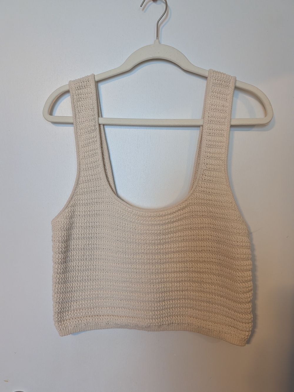 H&M Cream Cropped Knit Tank